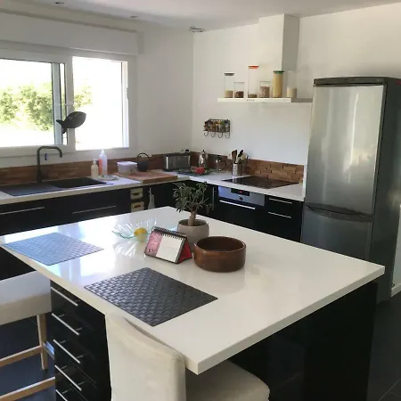 Des Trois Pins Nyaraló Plomeur
